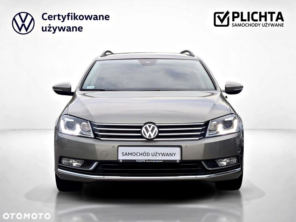 Volkswagen Passat 1.4 TSI BMT Highline - 9