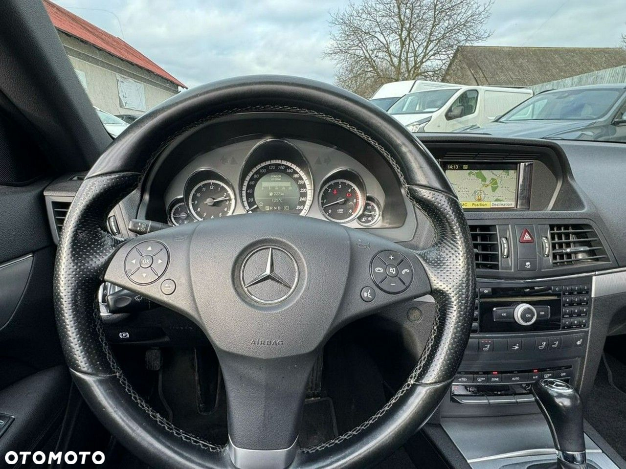Mercedes-Benz Klasa E - 17