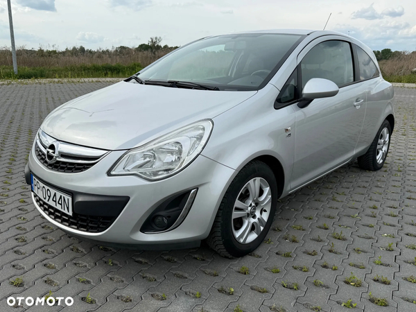 Opel Corsa 1.4 16V 150 Jahre