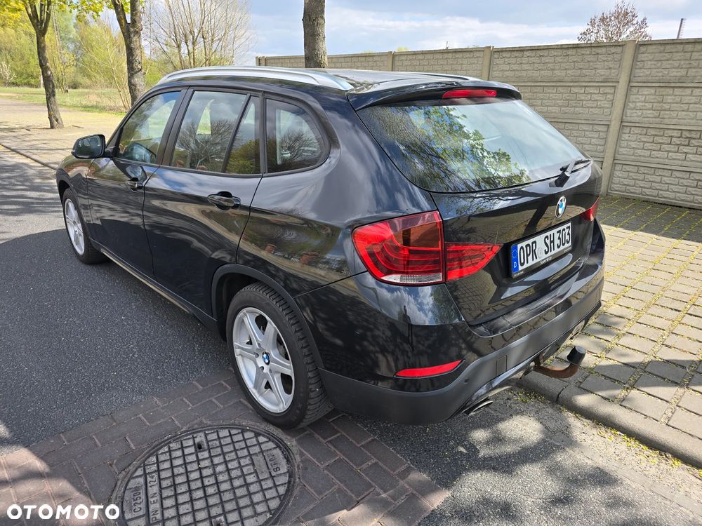 BMW X1 sDrive18d Sport Line - 9