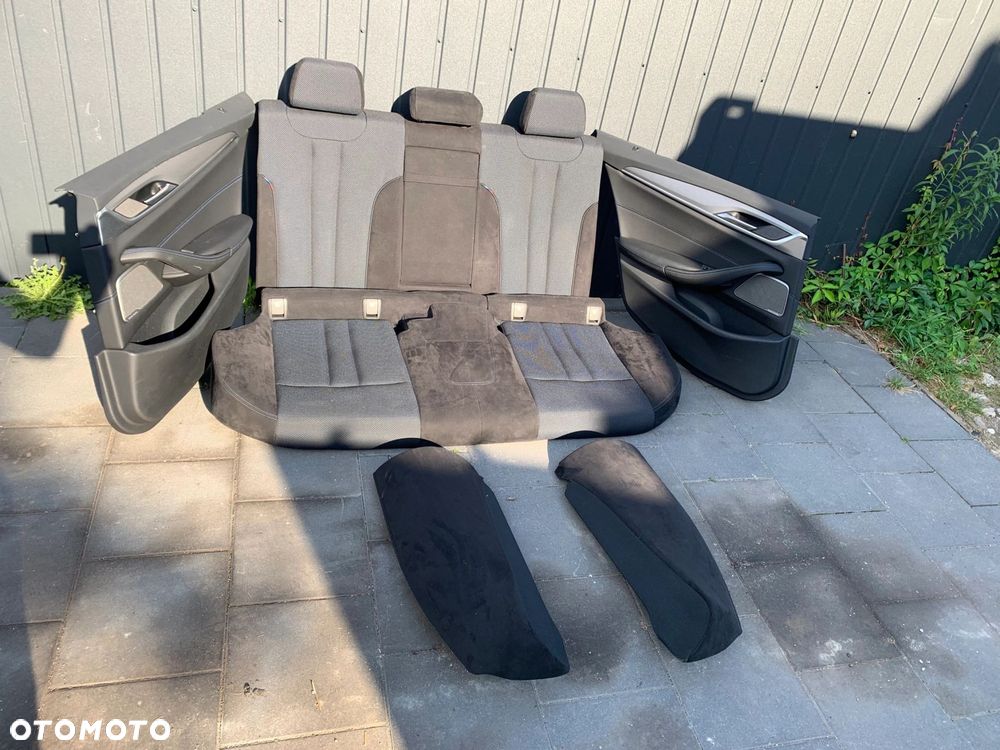 FOTELE TAPICERKA M-PAKIET ALCANTARA GRZANE HARMAN KARDON BMW 5 G30 SPORT - 11
