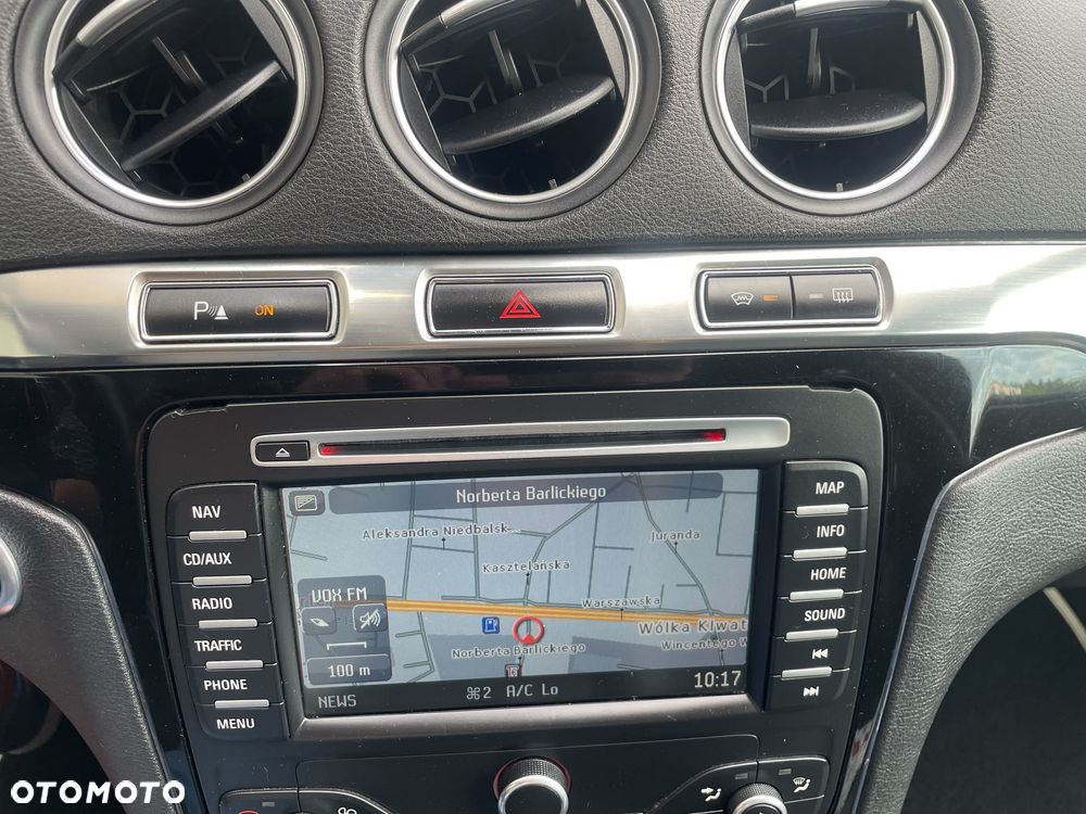 Ford S-Max 2.0 TDCi DPF Titanium X - 26
