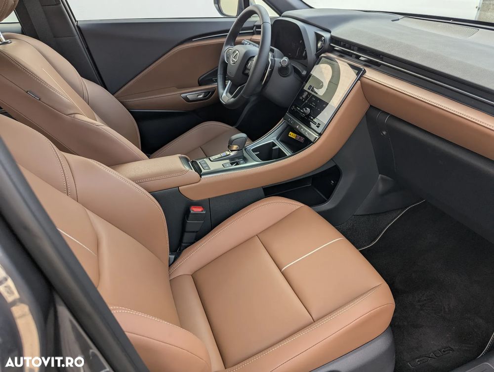 Lexus LBX 1.5 HEV 4x2 CVT Relax - 21