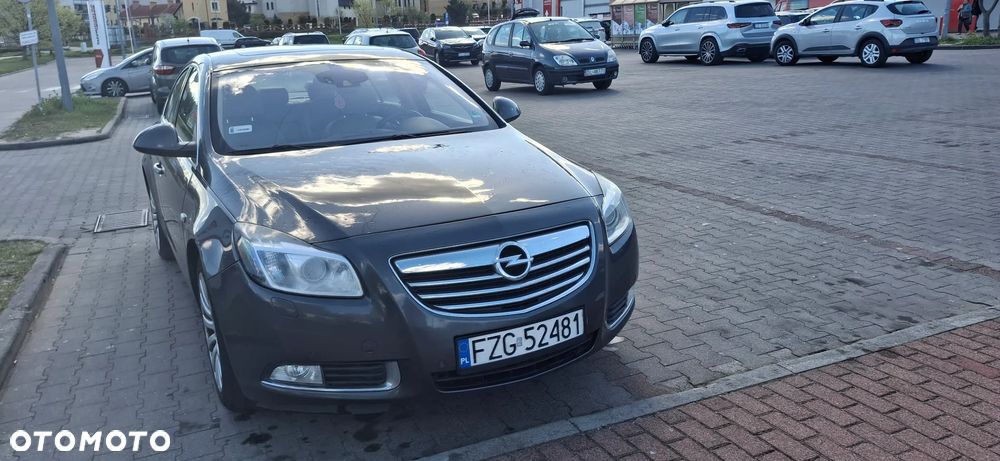 Opel Insignia 2.8 T V6 Cosmo 4x4 - 2
