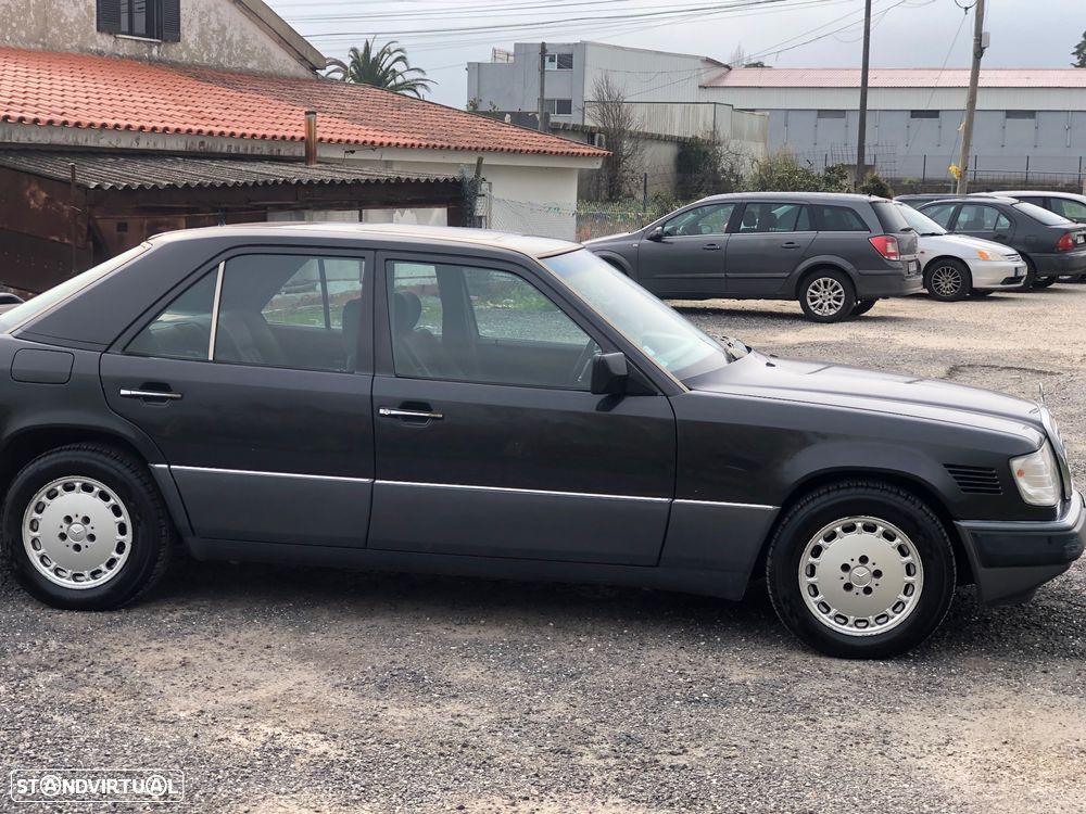 Mercedes-Benz E 250 - 20