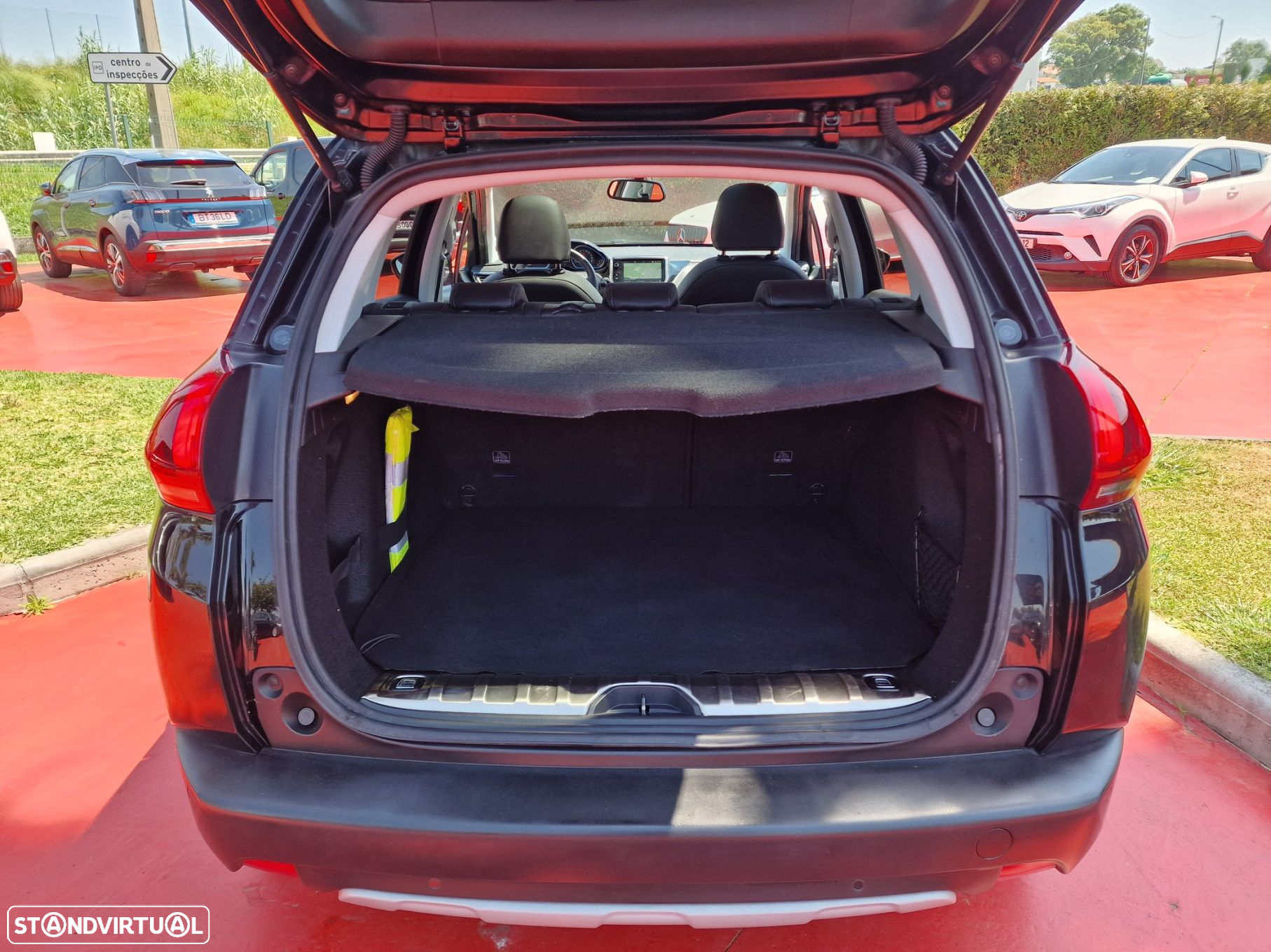 Peugeot 2008 1.2 PureTech Crossway - 6