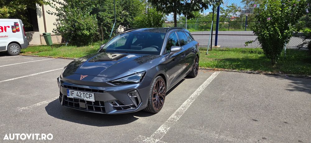 Cupra Leon 1.5 eTSI DSG MHEV - 2