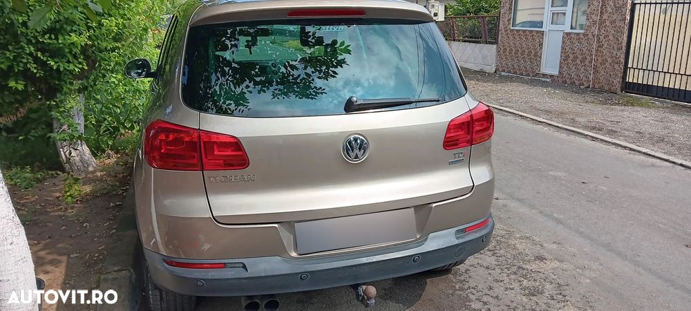 Volkswagen Tiguan 2.0 TDI DPF BlueMotion Technology Sport & Style - 3