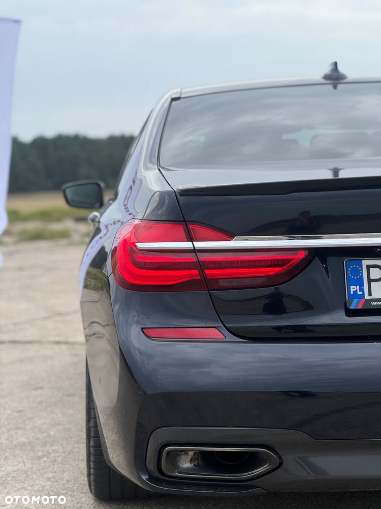 BMW Seria 7 730d xDrive sport - 6