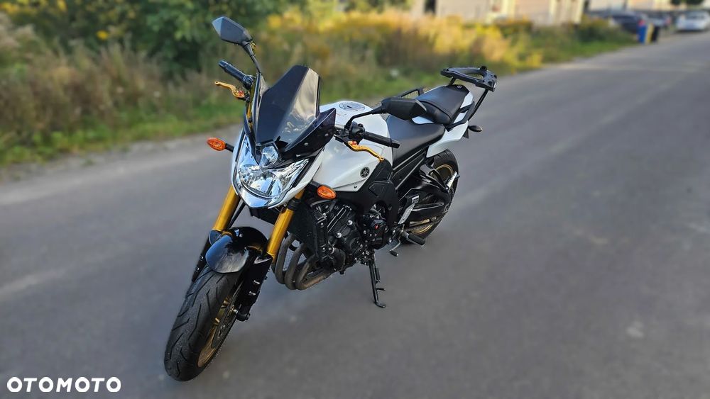 Yamaha FZ8