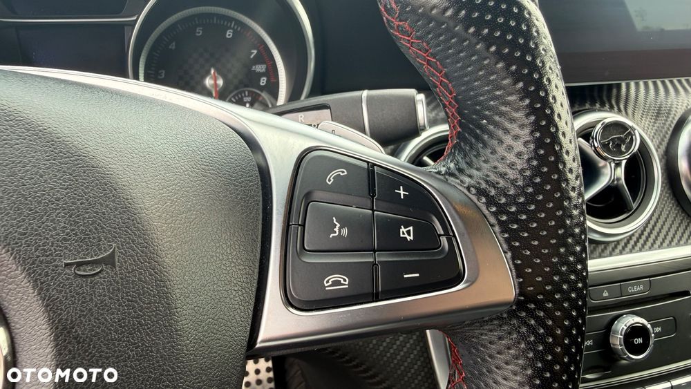 Mercedes-Benz Klasa A 220 4-Matic AMG Line - 14