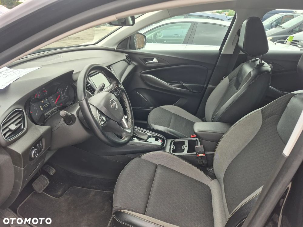 Opel Grandland X - 17