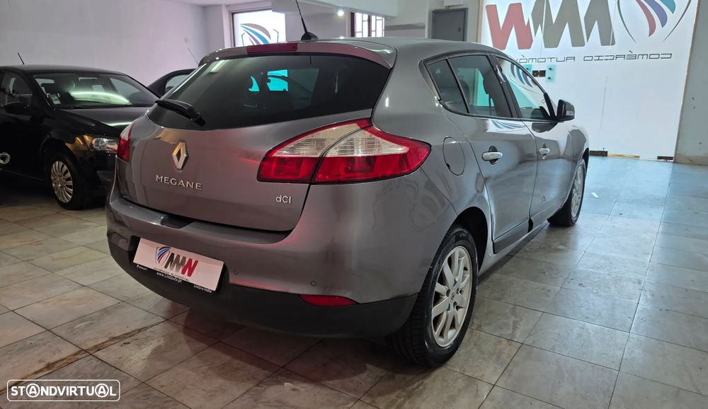 Renault Mégane 1.5 dCi Luxe - 8