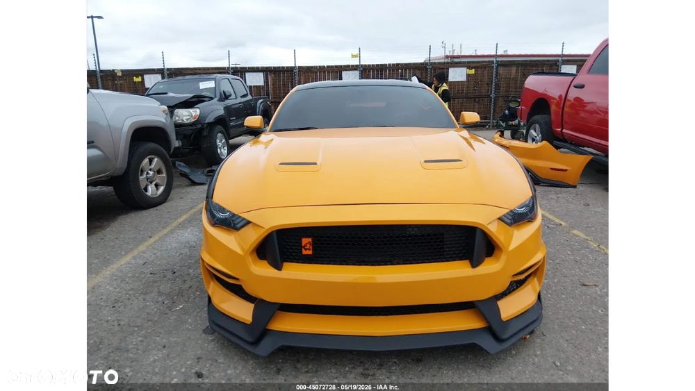 Ford Mustang 5.0 V8 GT - 6