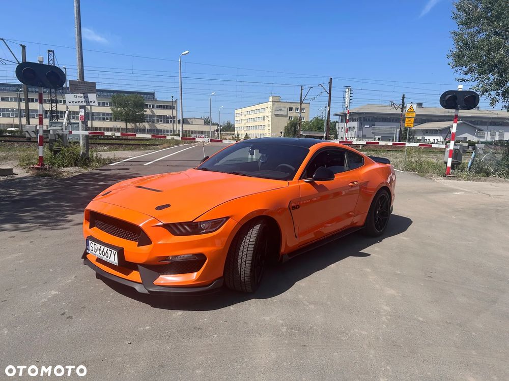 Ford Mustang 5.0 V8 GT - 4