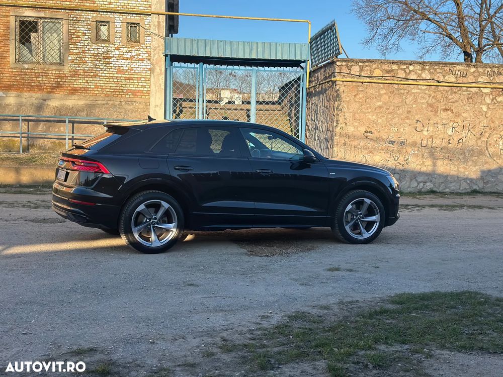 AUDI Q8 2020 — imagine 6