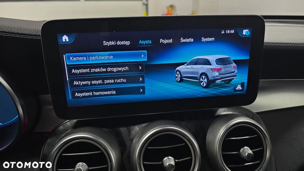 Mercedes-Benz GLC 300 de 4Matic 9G-TRONIC AMG Line Plus - 26