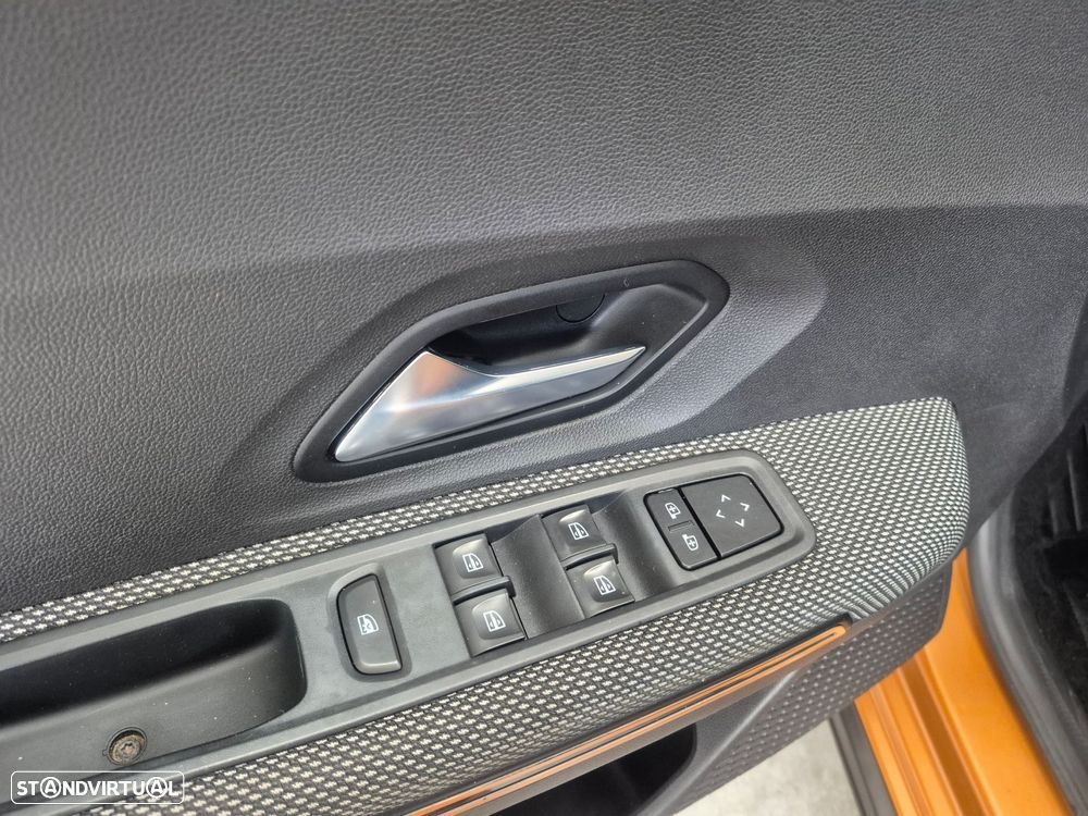 Dacia Sandero 1.0 TCe Stepway Essential - 10