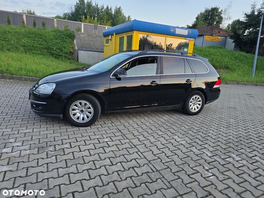Volkswagen Golf 2.0 TDI Comfortline DSG - 2