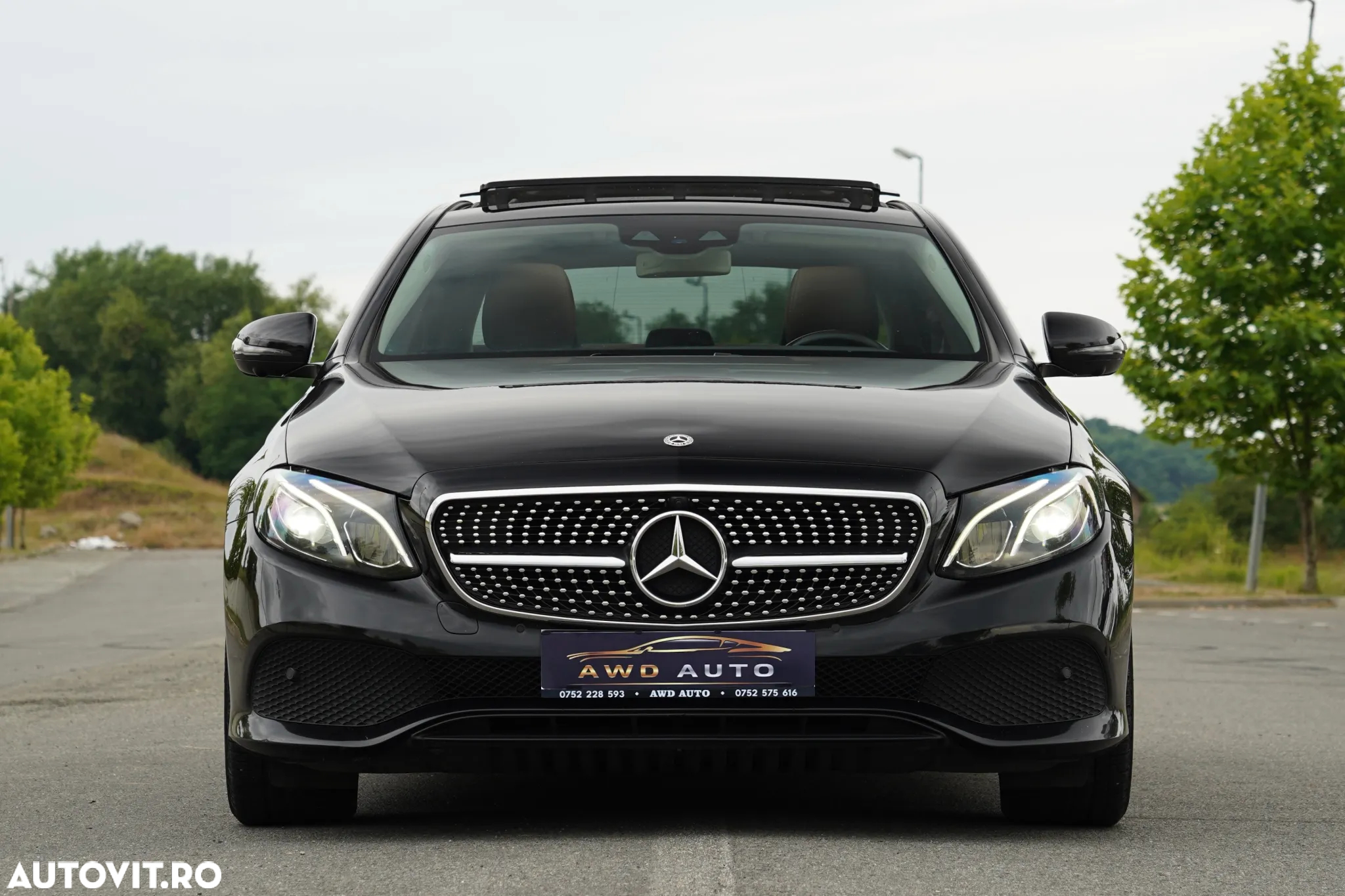 Mercedes-Benz E 220 d 9G-TRONIC Exclusive - 23