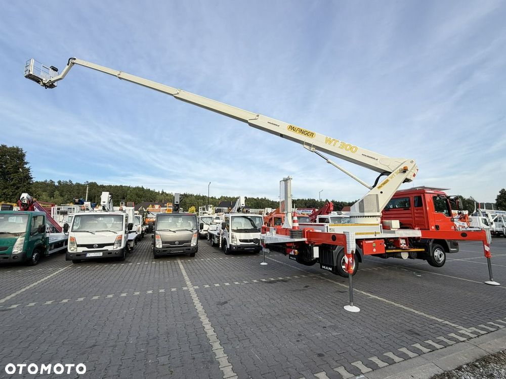 MAN TGL 7.150 Zwyżka Wumag-Palfinger WT300 wysięg 30m-bok 20m+Pilot - 12