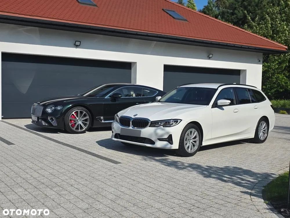 BMW Seria 3 318i M Sport sport - 30