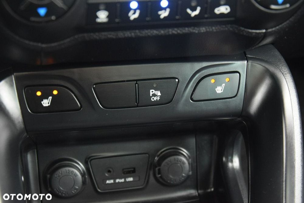 Hyundai ix35 2.0 4WD Premium - 37