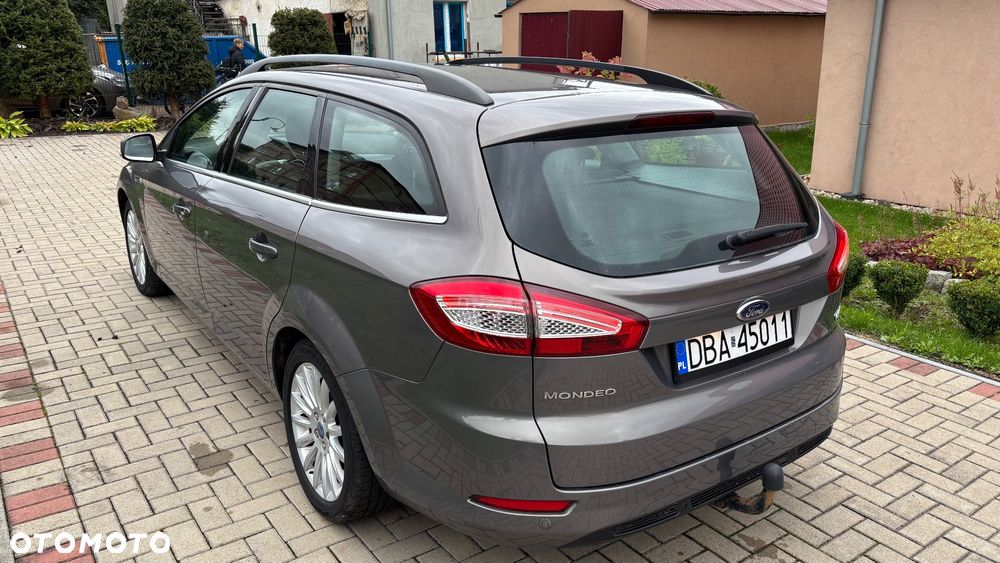 Ford Mondeo - 29