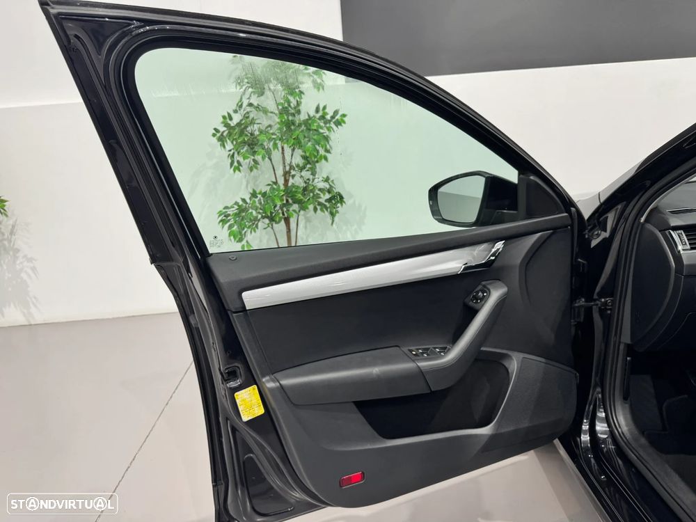 Skoda Octavia 1.6 TDI Elegance - 12