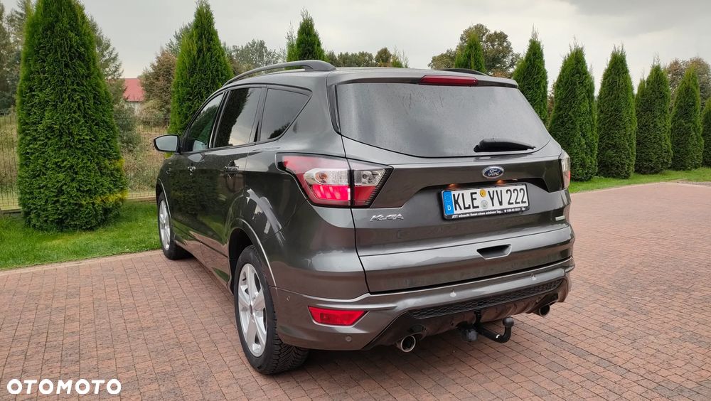 Ford Kuga 1.5 EcoBoost 2x4 ST-Line - 6