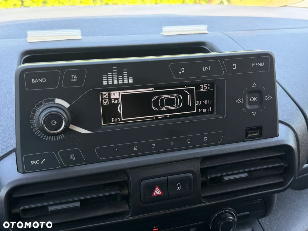 Citroën BERLINGO - 22