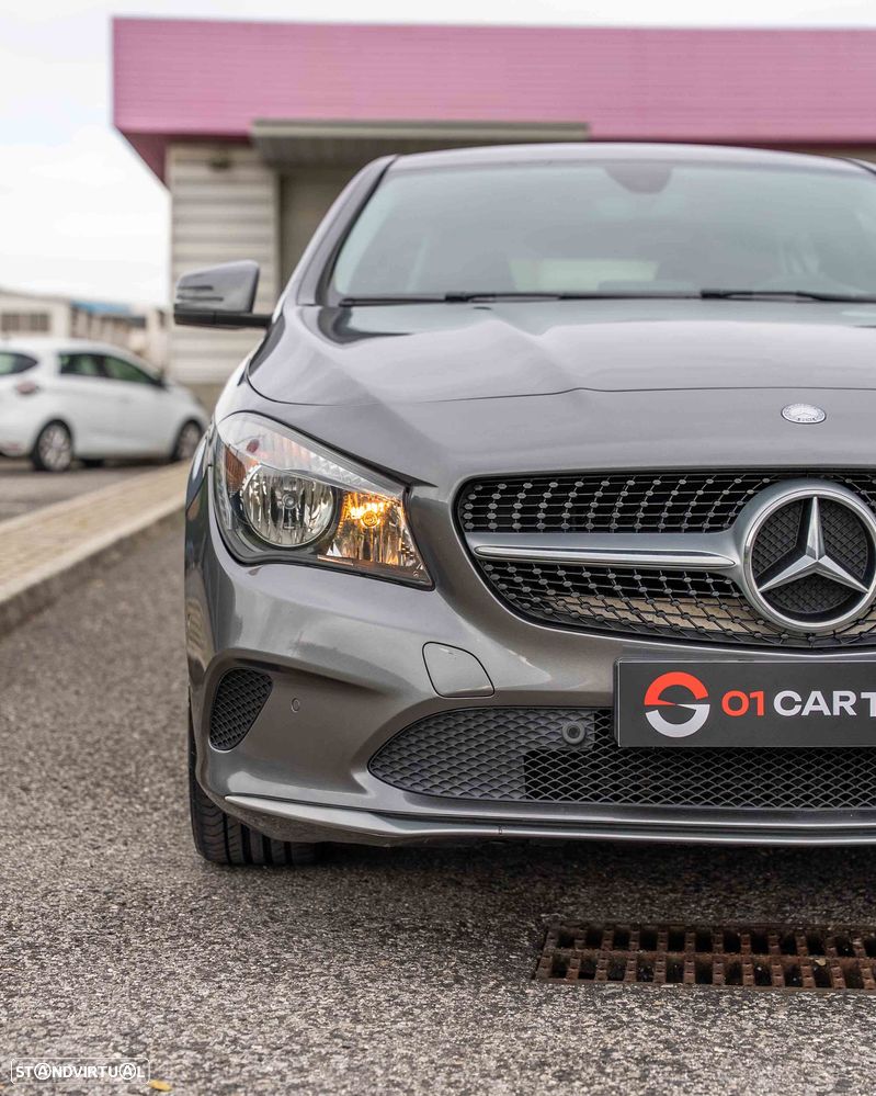 Mercedes-Benz CLA 180 d Shooting Brake - 3