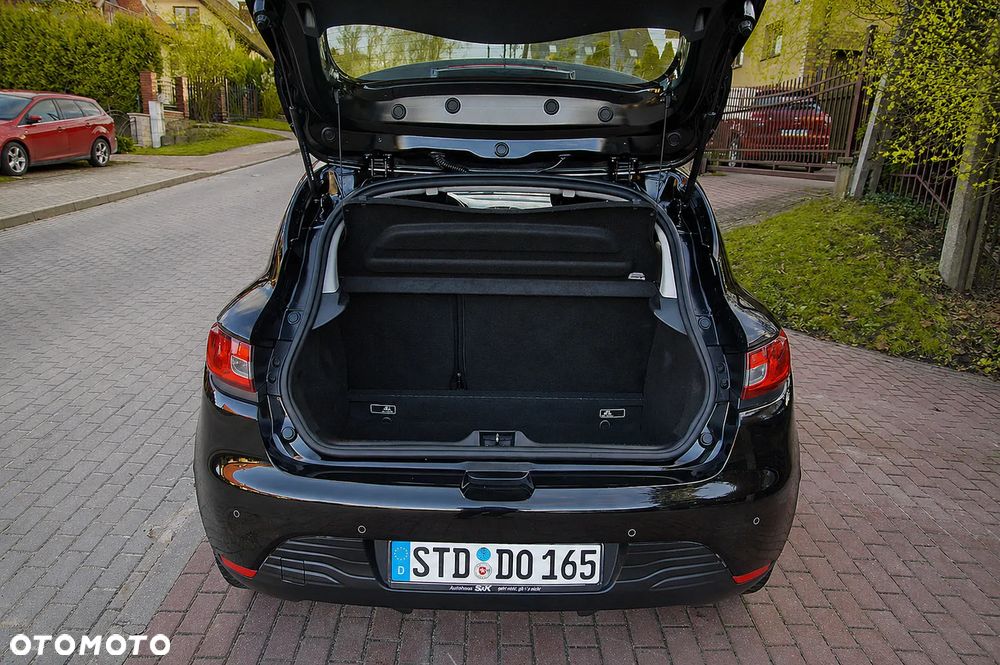 Renault Clio 1.2 16V 75 Experience - 20