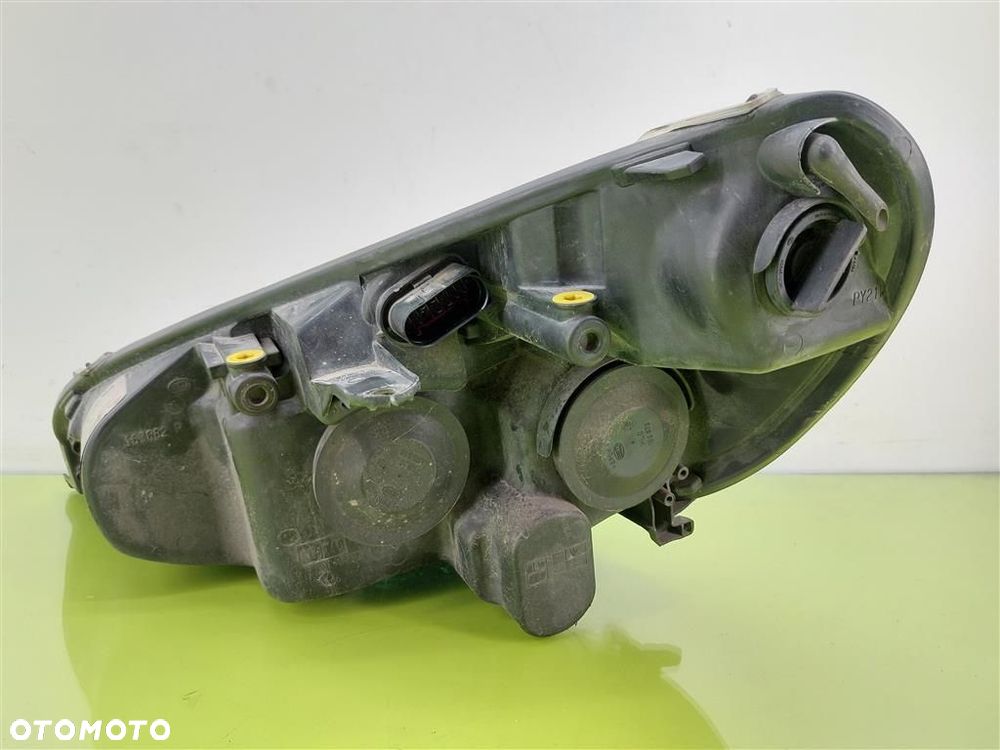 Reflektor lampa przód prawa Ford S-MAX 2006-2010 PRZED LIFT 6M2113W029 - 6