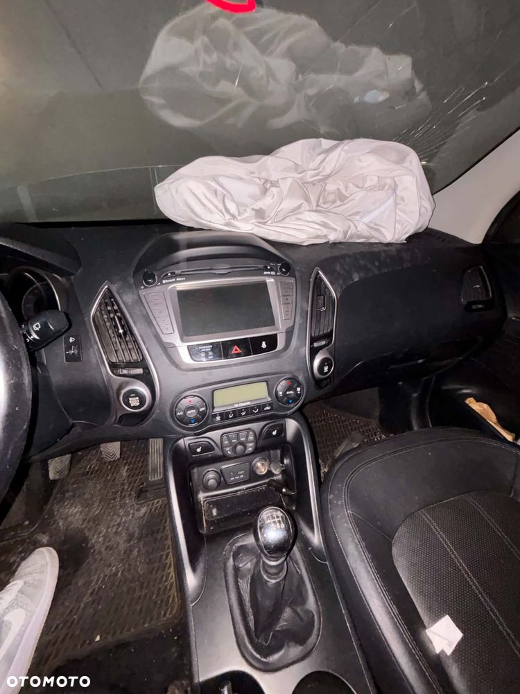 Hyundai ix35 - 9