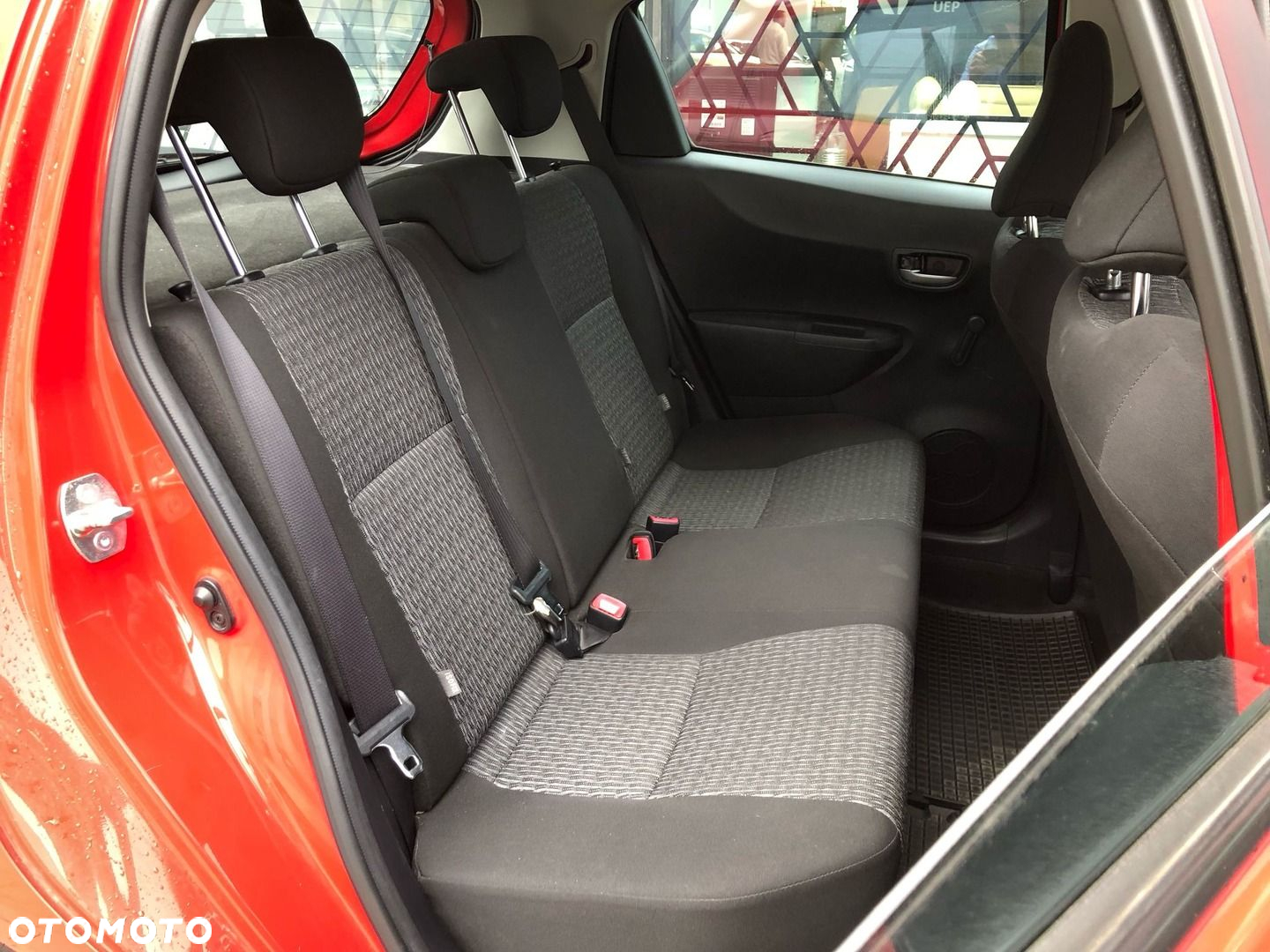 Toyota Yaris 1.33 Active - 19
