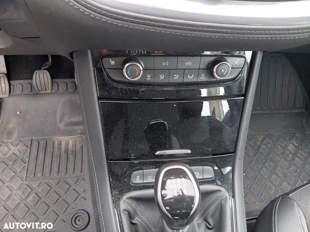 Opel Grandland X 1.2 Turbo ecoTEC START/STOP Innovation - 8