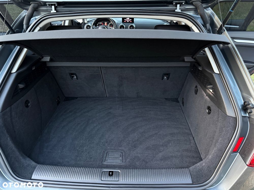 Audi A3 Sportback 1.8 TFSI Quattro Attraction S tronic - 36