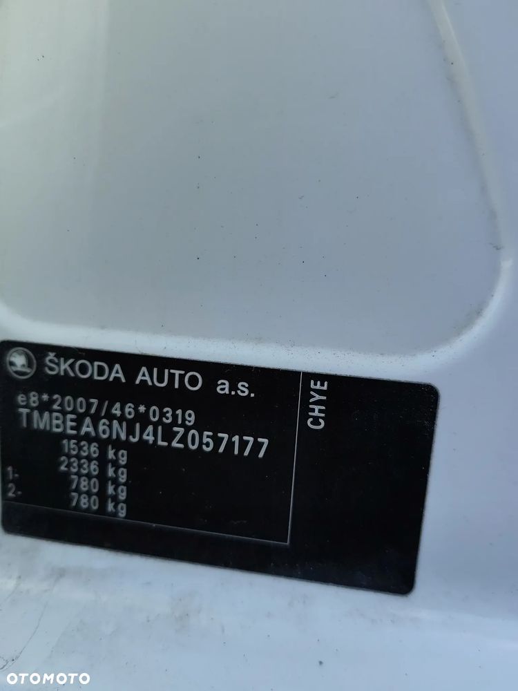 Skoda Fabia 1.0 MPI Active - 22