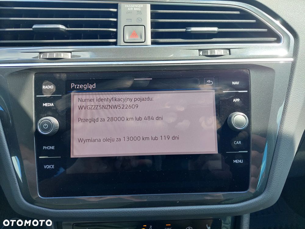 Volkswagen Tiguan 2.0 TDI SCR Elegance DSG - 18