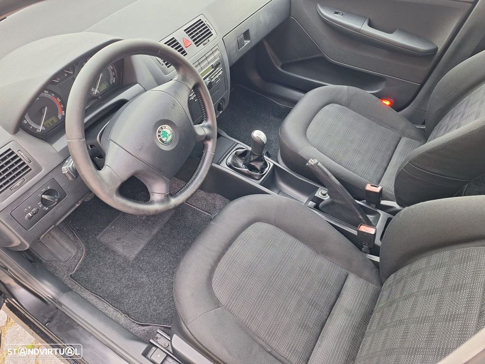 Skoda Fabia Break 1.4 TDi Elegance - 18