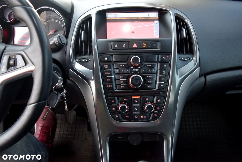 Opel Astra 2.0 CDTI DPF Cosmo - 22