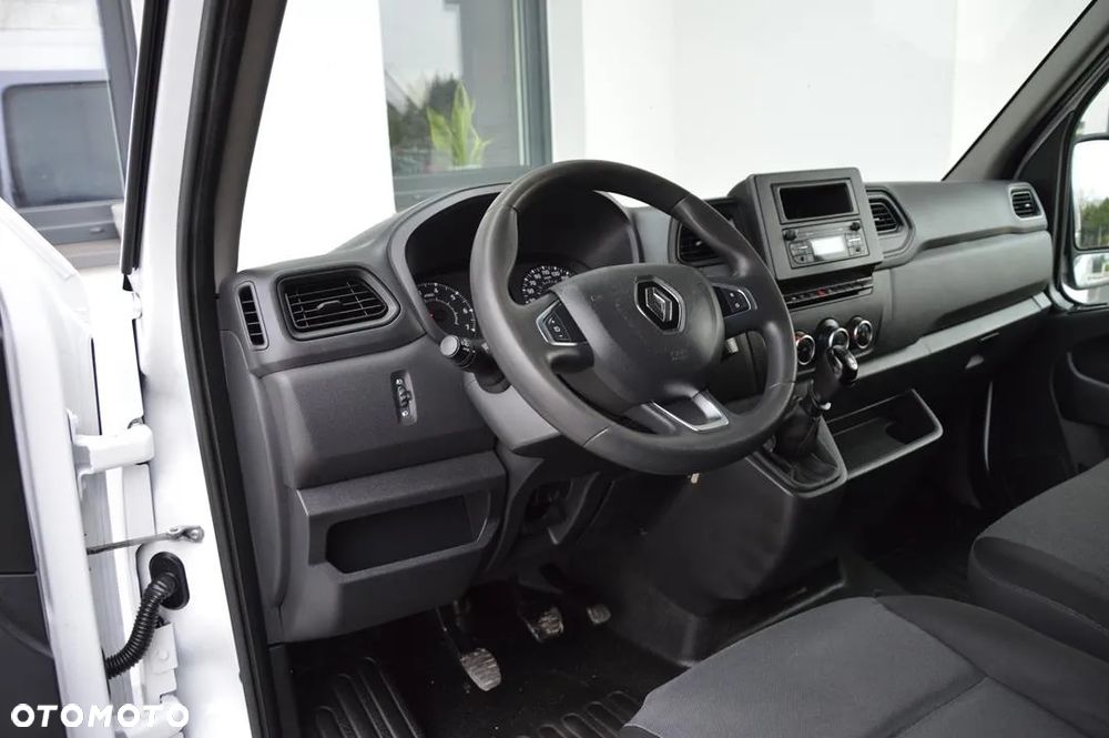 Renault Master - 15