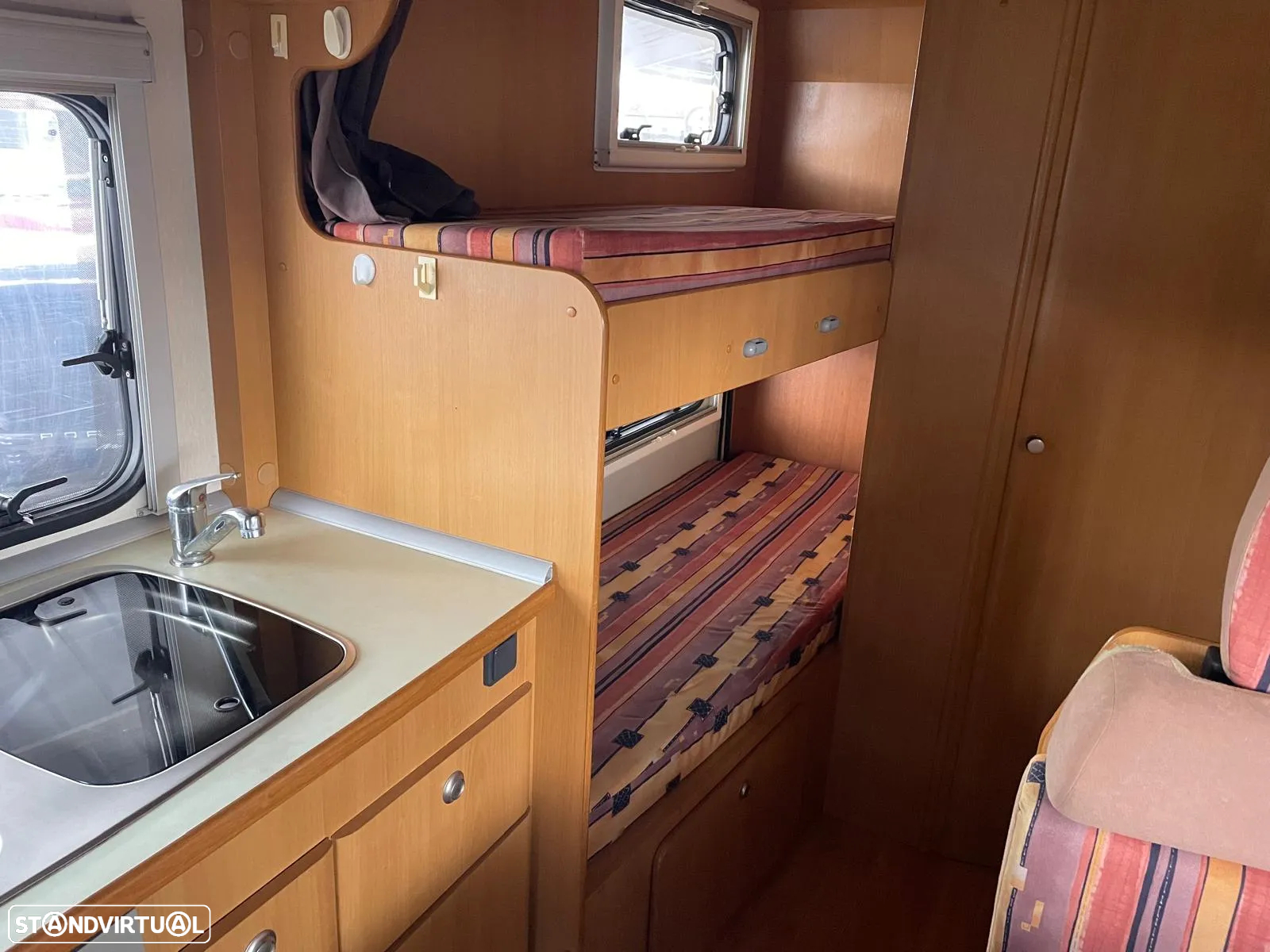 CI International Elliot 10 - Autocaravana - 39