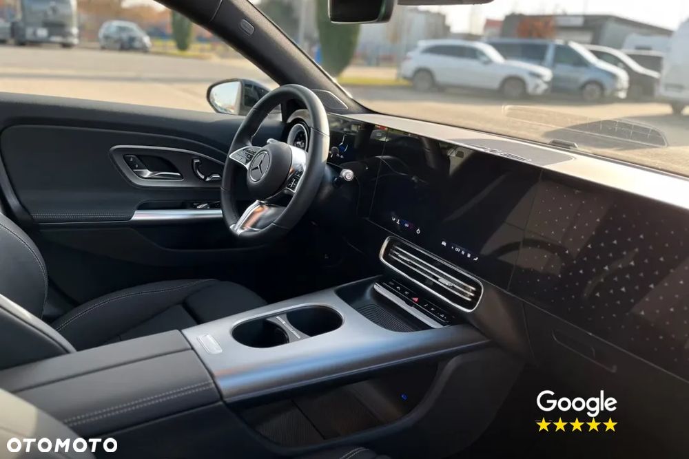 Mercedes-Benz CLA - 13