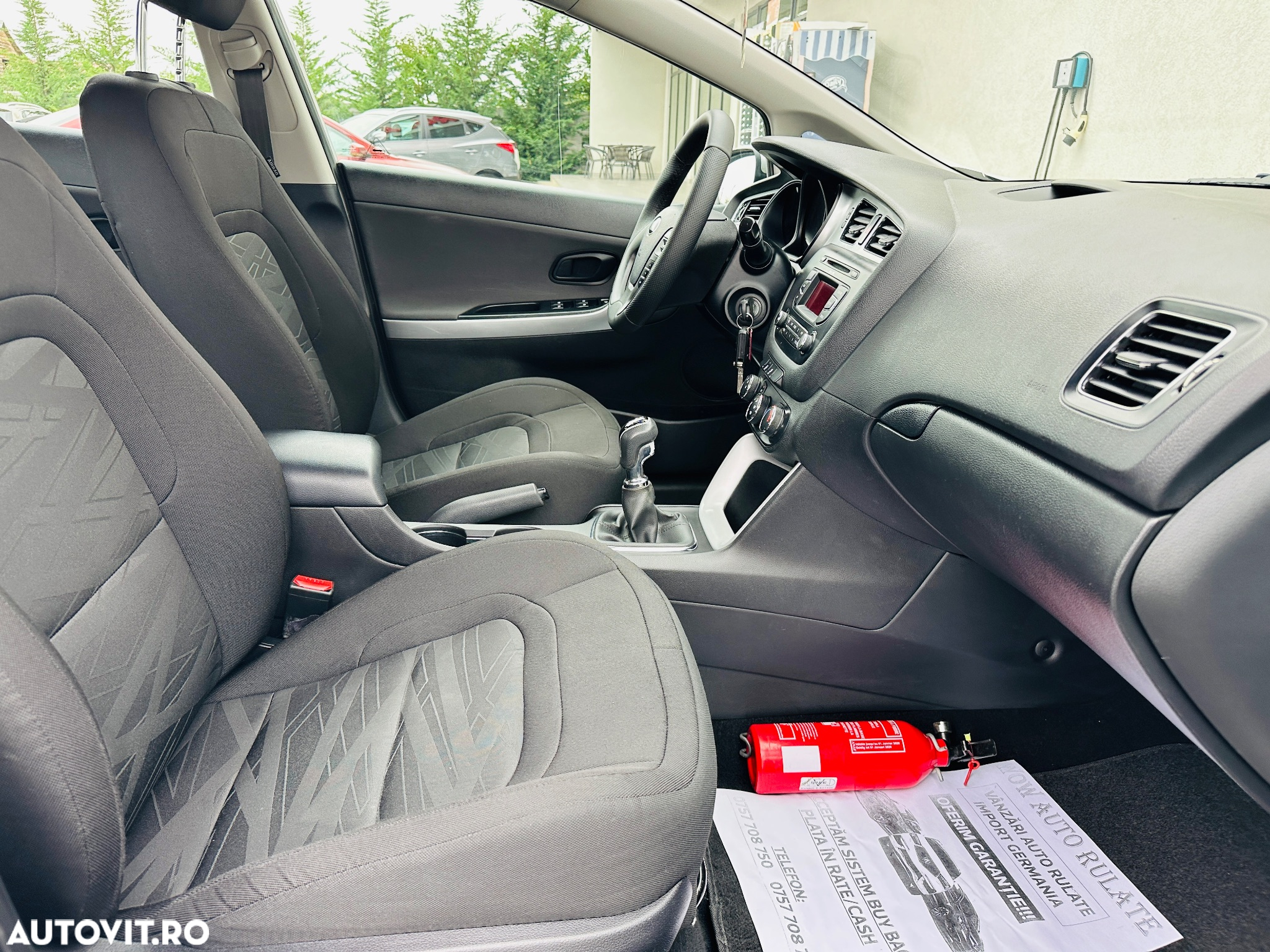 Kia Ceed 1.4 CRDi 90 SW Vision - 13