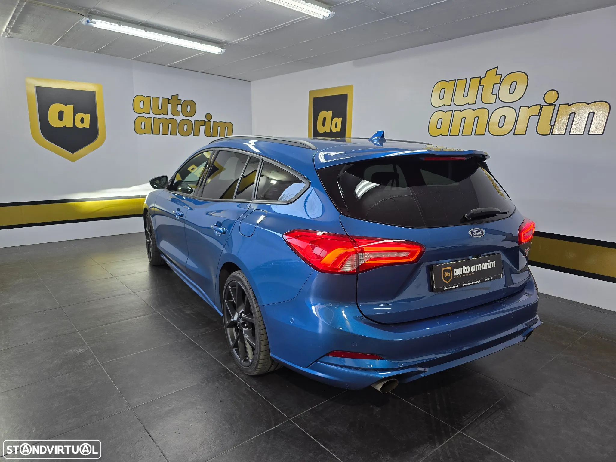 Ford Focus SW 2.3 EcoBoost S&S ST X - 9