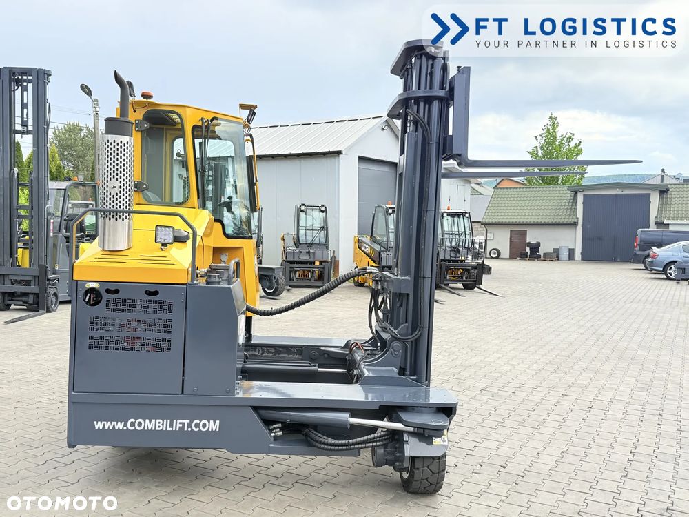 Combilift WÓZEK CZTEROKIERUNKOWY - WIELOKIERUNKOWY | COMBILIFT C4000 | GAS | DUPLEX 4100MM | PRZESUW WIDEŁ | WOLNY SKOK | NOWE OPONY | PO SERWISIE | STAN IDEALNY | Szeroka oferta wózków czterokierunkowych i bocznych, dopasowanych do różnorodnych potrzeb i zastosowań - 24