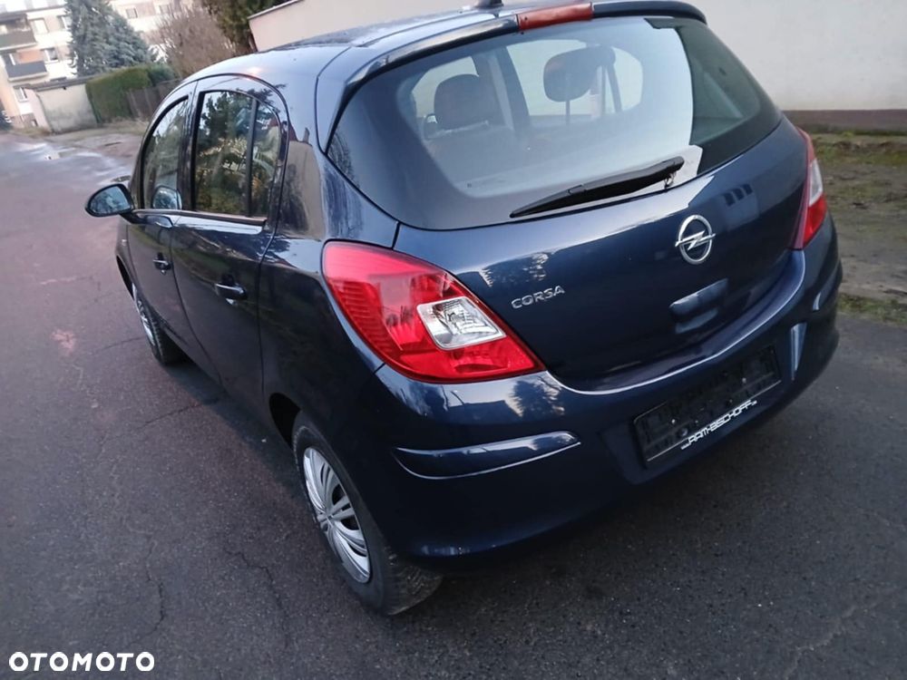 Opel Corsa - 11