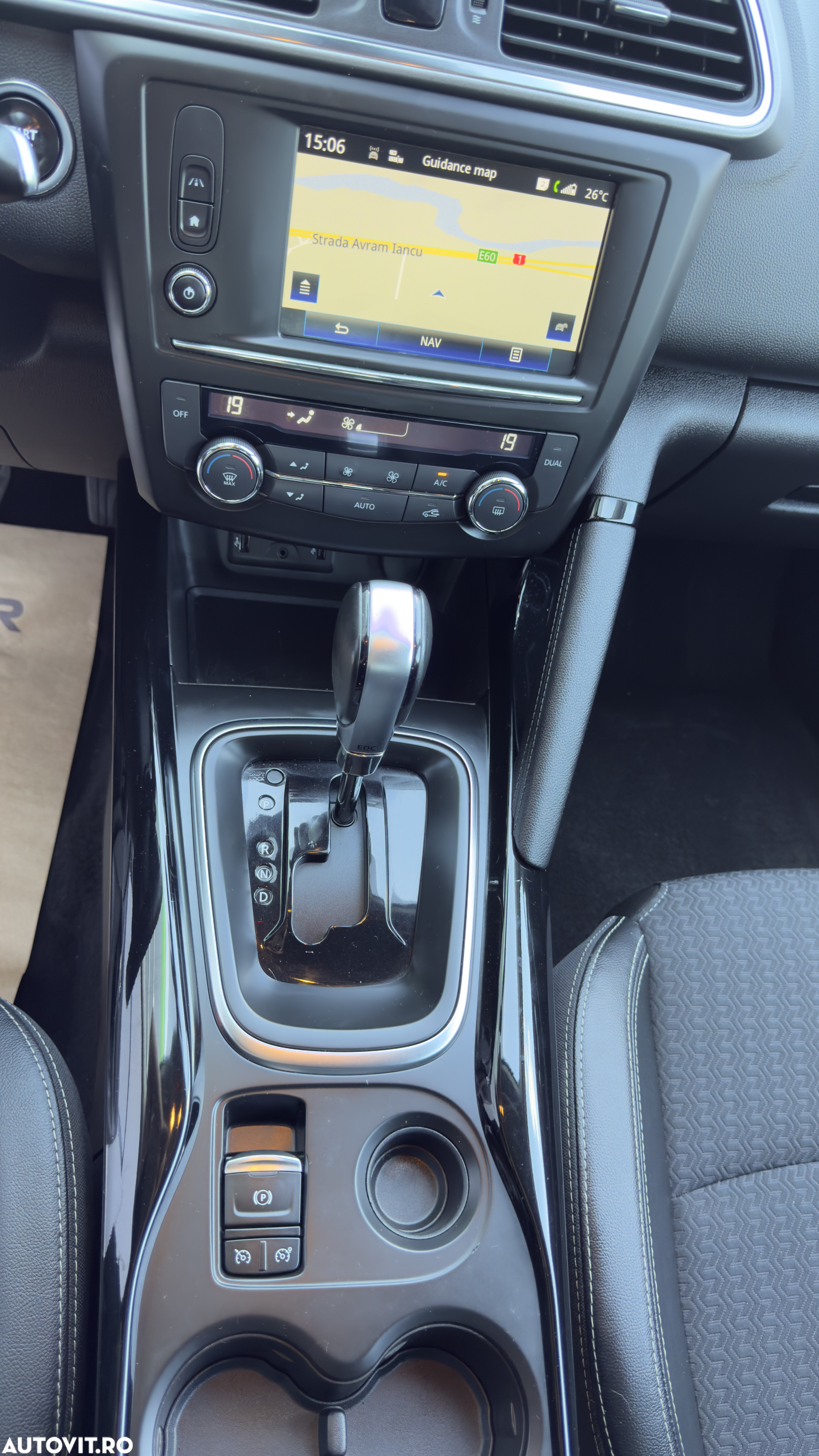 Renault Kadjar Energy dCi 110 EDC Business - 25